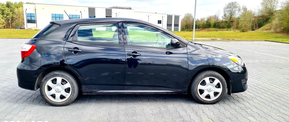 Toyota Matrix cena 20900 przebieg: 150000, rok produkcji 2008 z Żukowo małe 352